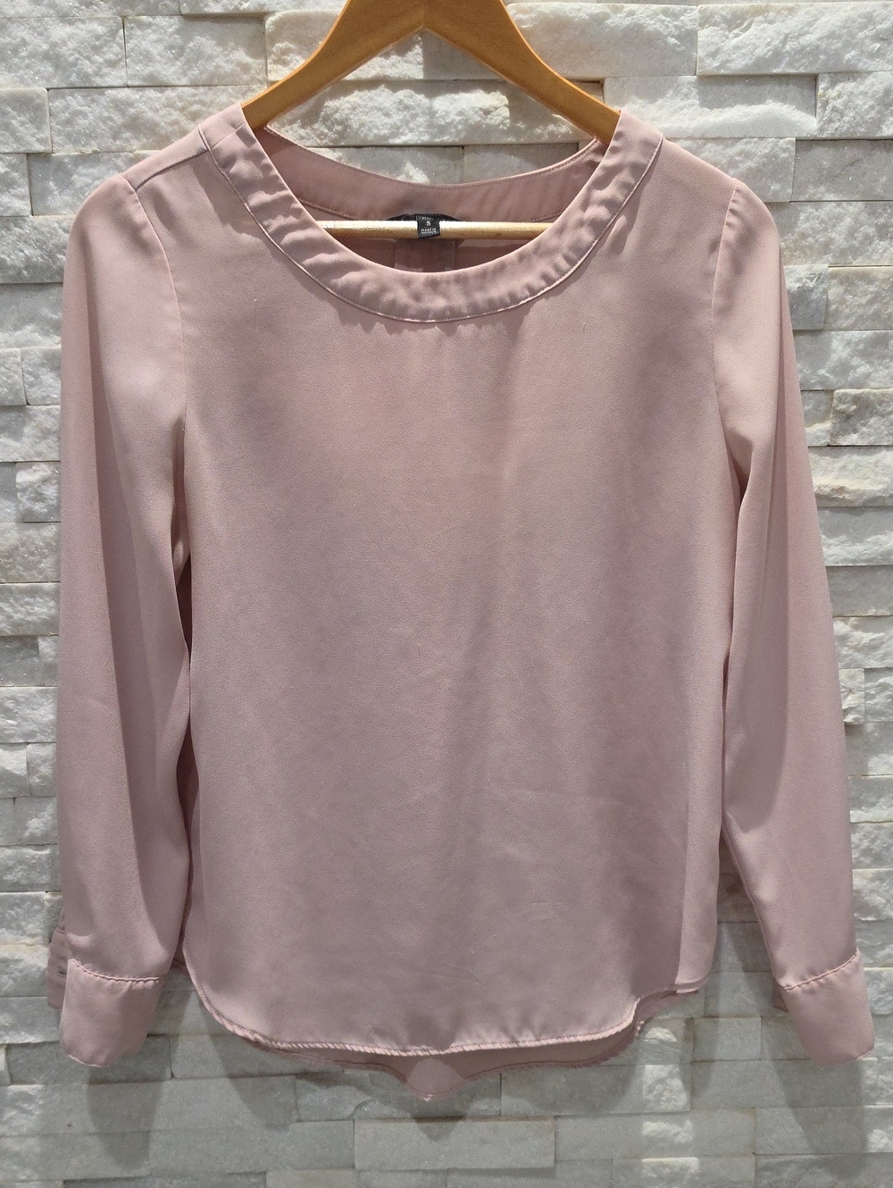 Banana Republic Pale Pink Long-Sleeve Blouse